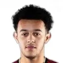 Dion Pereira — cầu thủ, Crawley Town