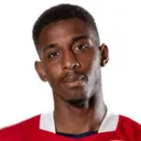 Isaiah Jones — cầu thủ, Luton